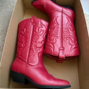 Soda Reno Women Red Western Cowboy Boots